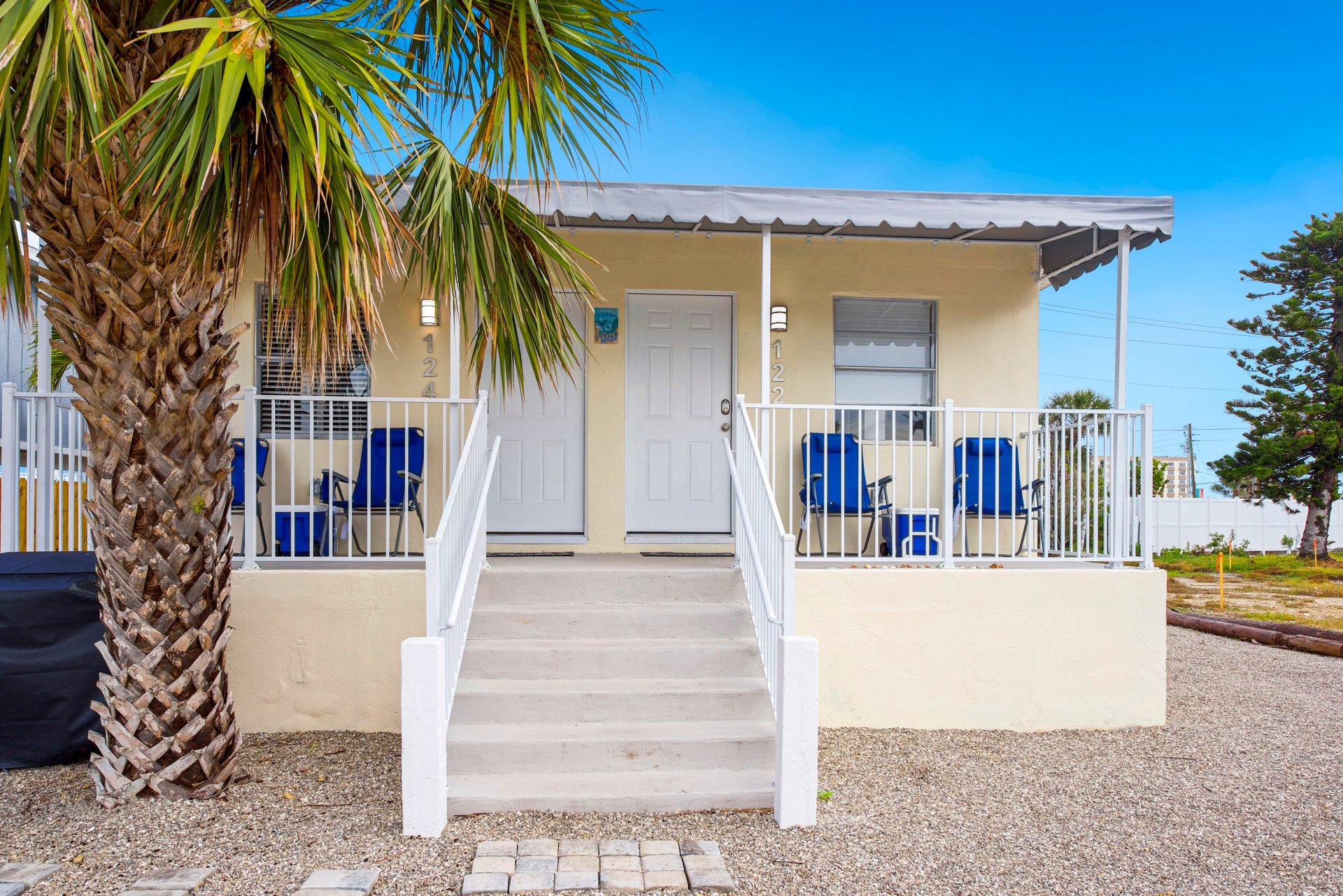 Lucky Charm 2 beach cottage exterior
